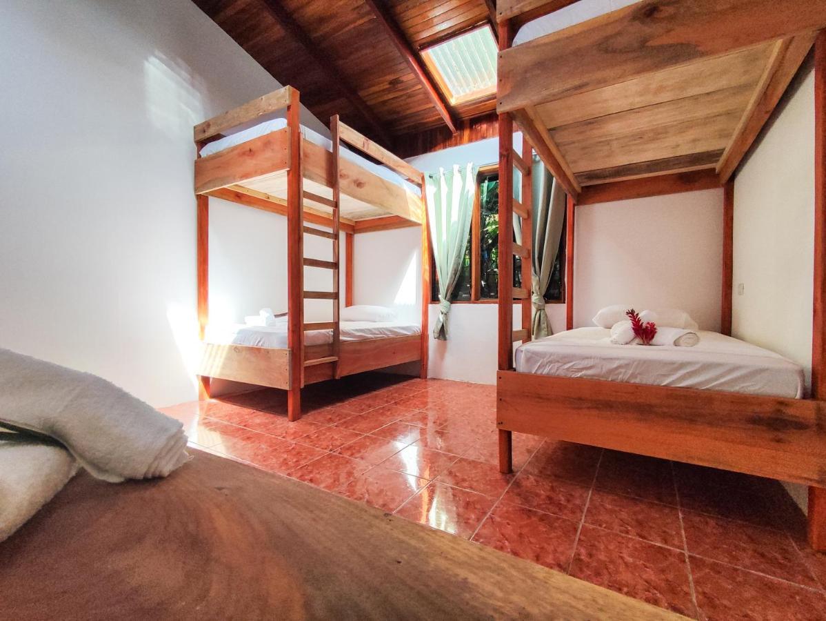Ico Living Hostel Playa Santa Teresa (Puntarenas) Exterior foto